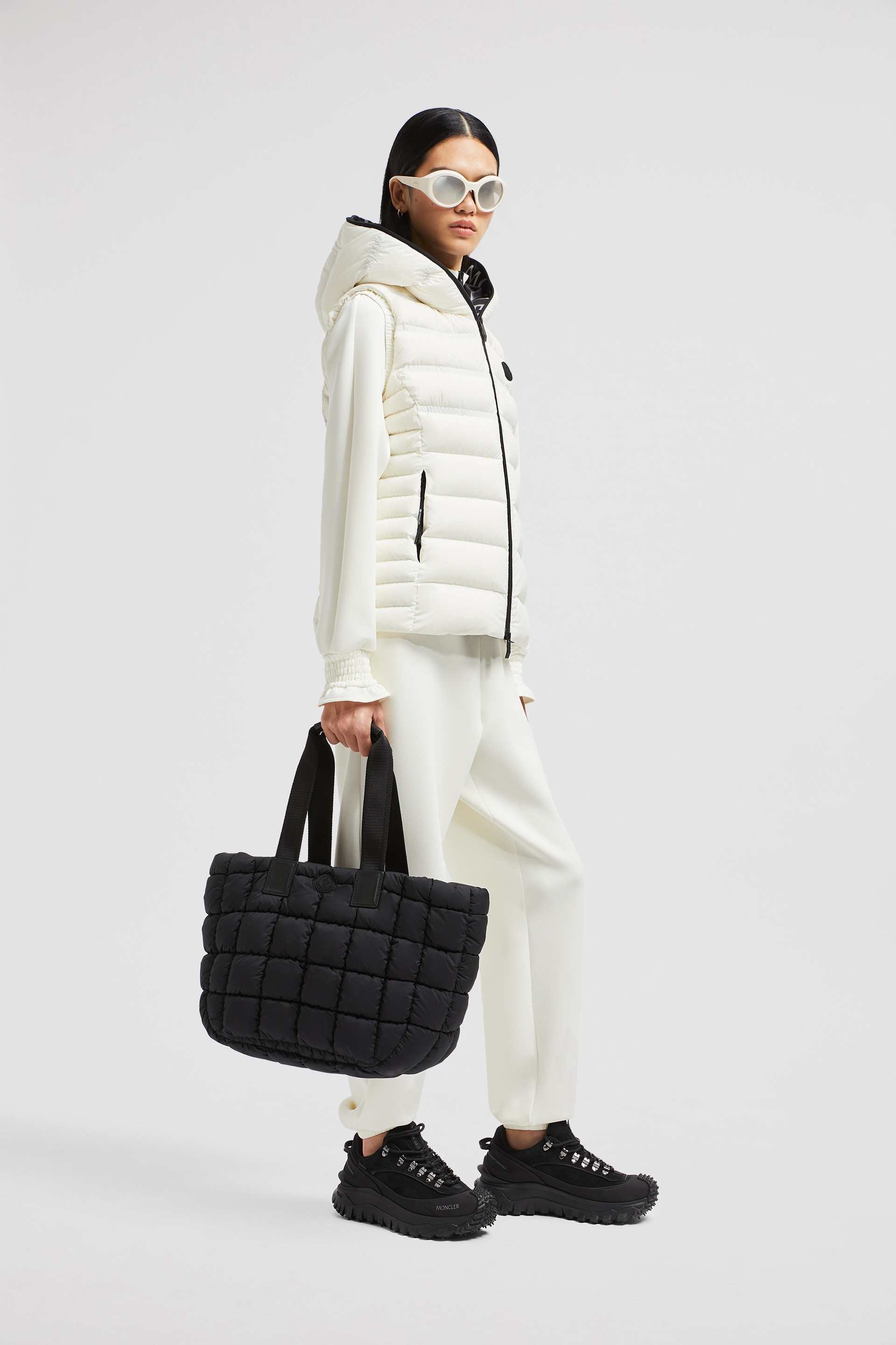 超爆安 Moncler Caradoc Water-Repellent Tote Bag | REVERSIBLE バッグ