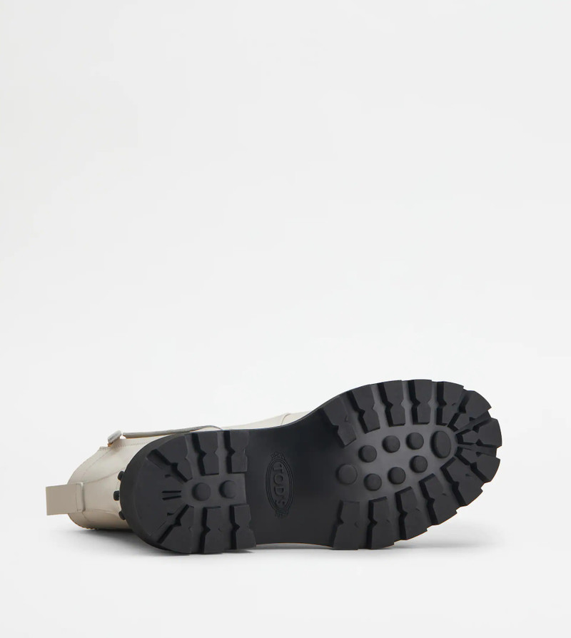 BOOTS IN LEATHER - WHITE 4