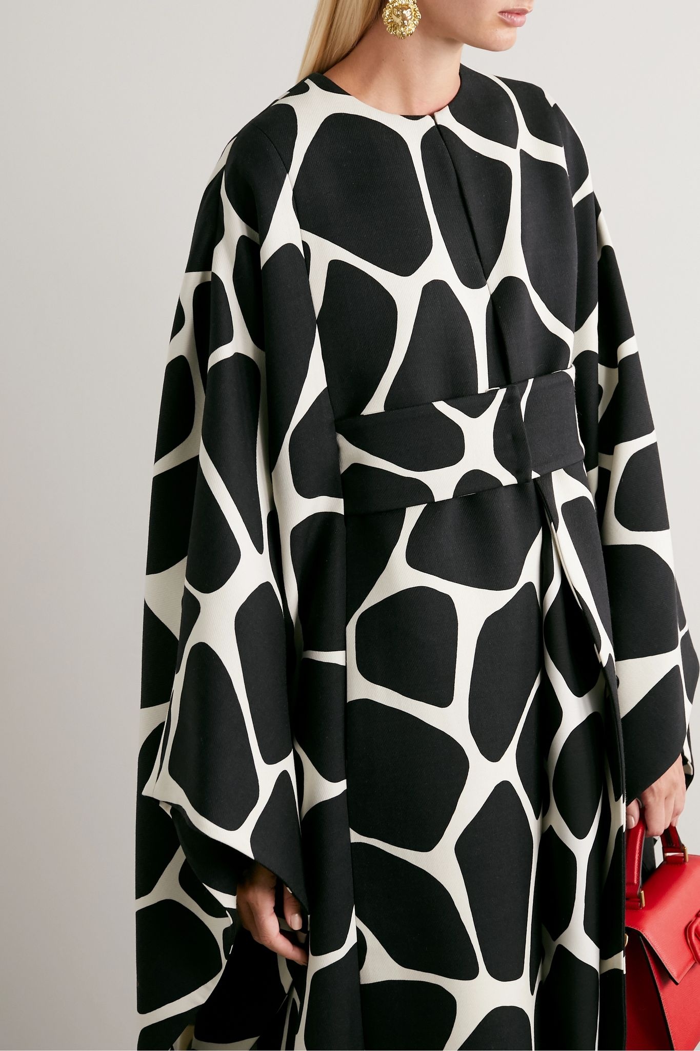 Belted printed wool-twill cape - 3