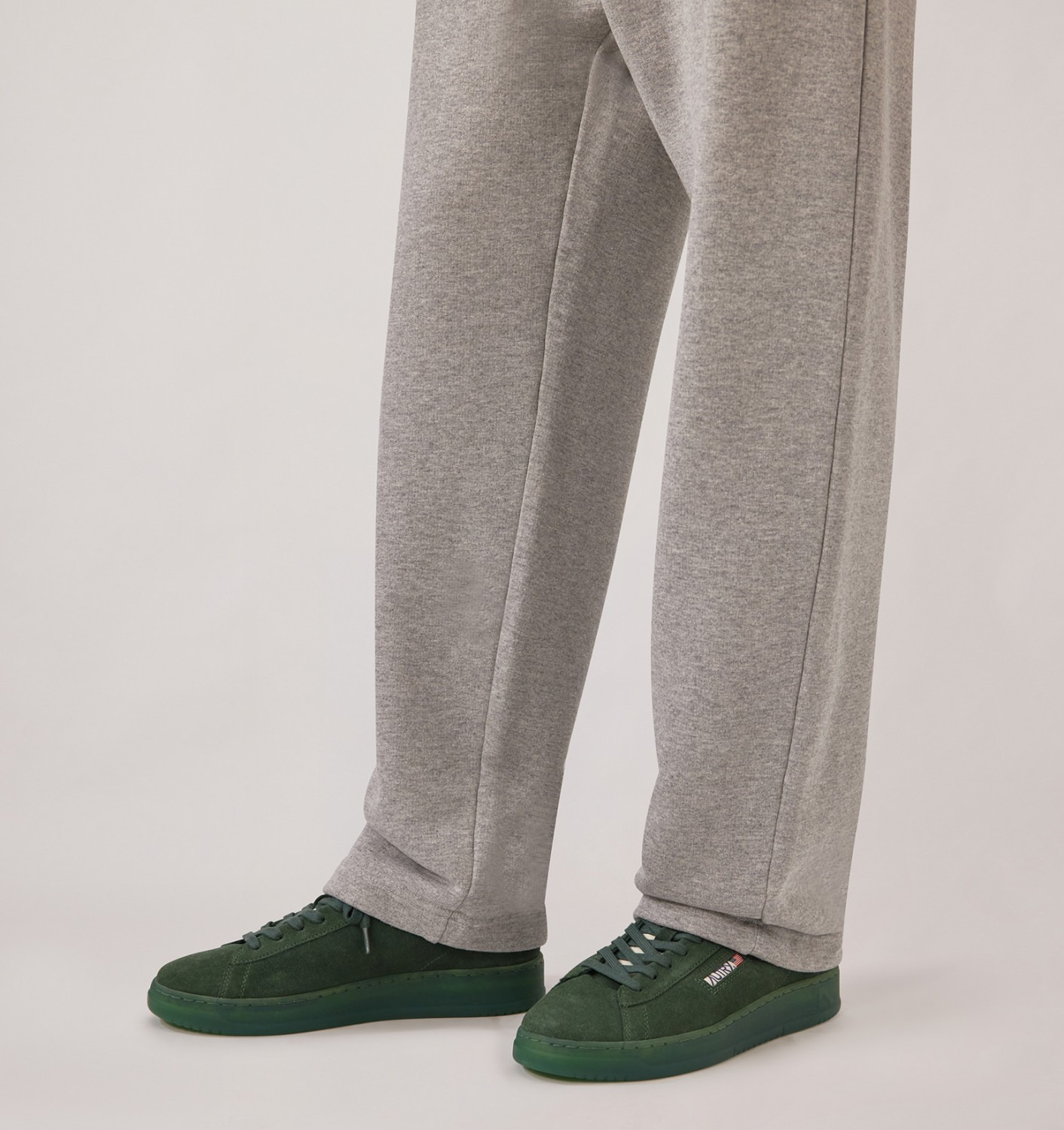 DALLAS LOW SNEAKERS IN MARSHMALLOW AND BOTTLE GREEN SUEDE - 3
