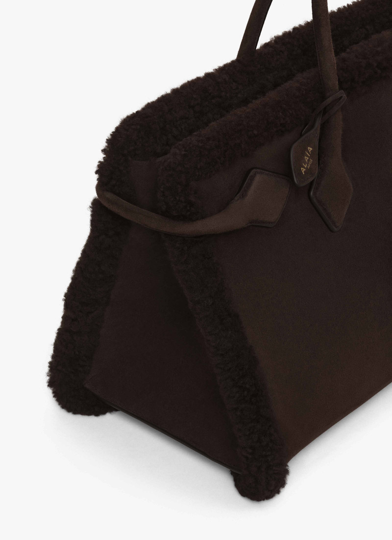 LE TECKEL TOTE BAG IN MERINO SHEARLING 4