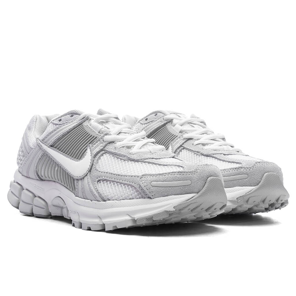 WOMEN'S ZOOM VOMERO 5 - PURE PLATINUM/SUMMIT WHITE/PLATINUM TINT - 2