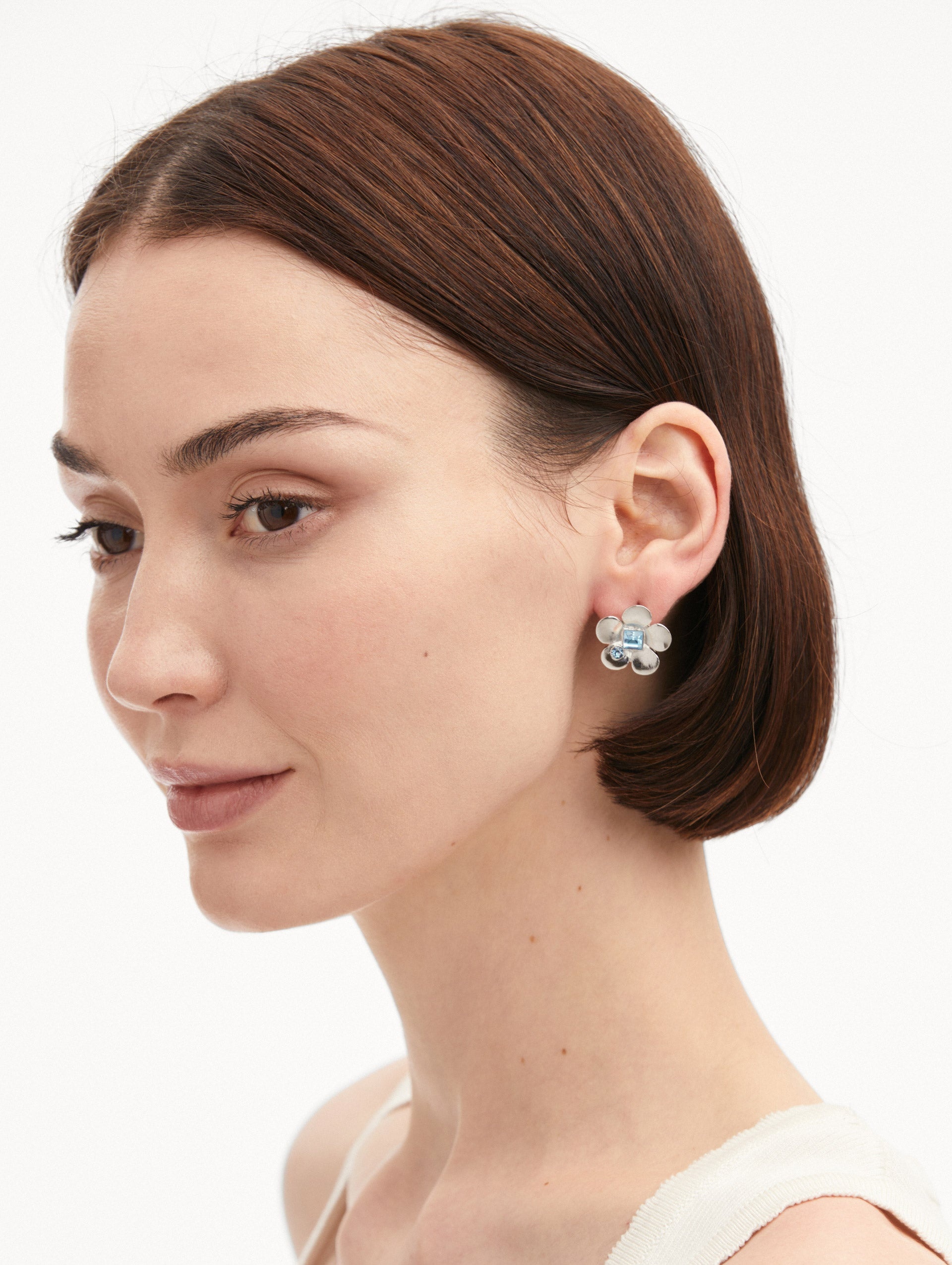FLOWER STUD EARRINGS - 2
