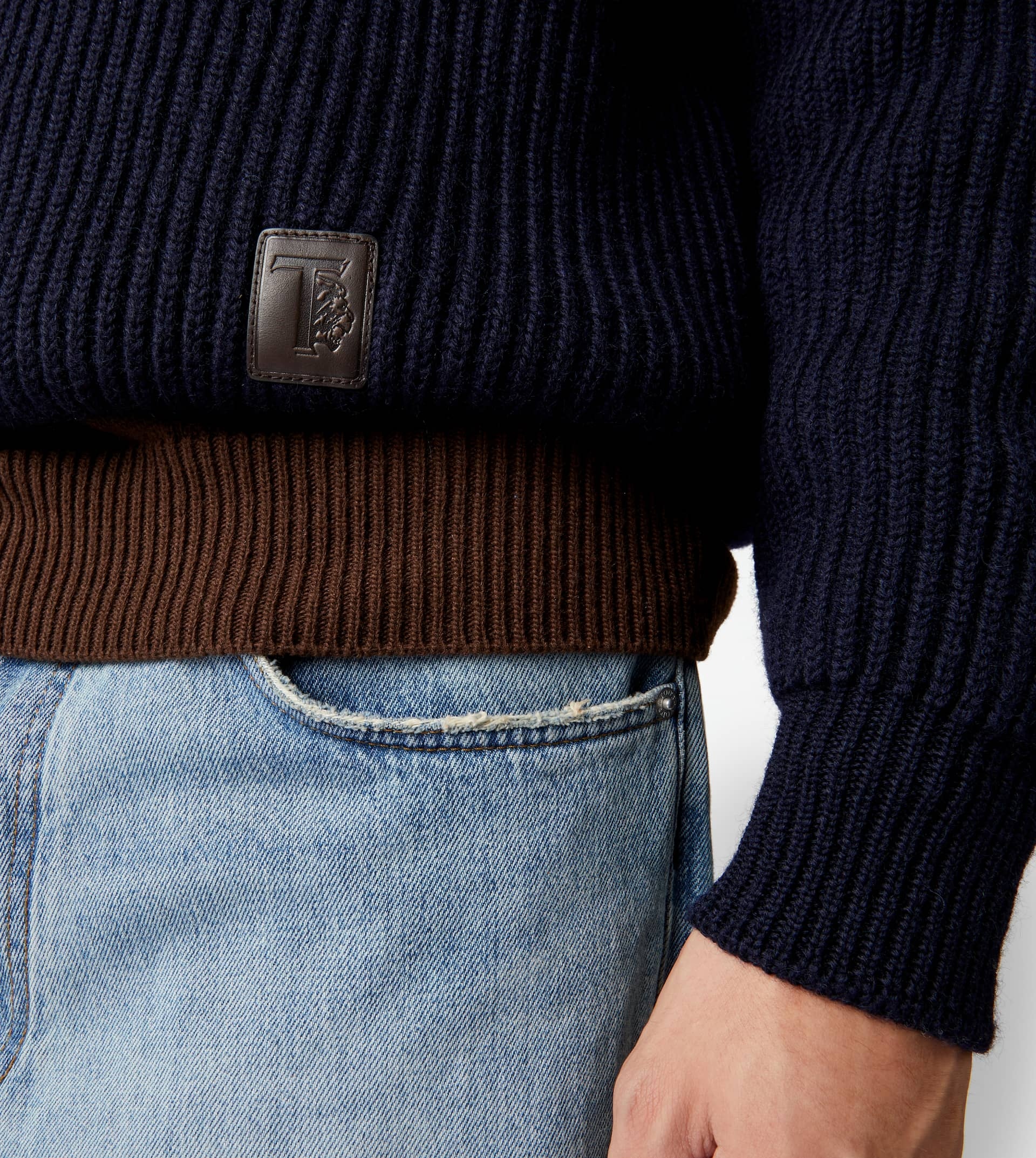 ZIPPED TURTLENECK JUMPER - BLUE - 5