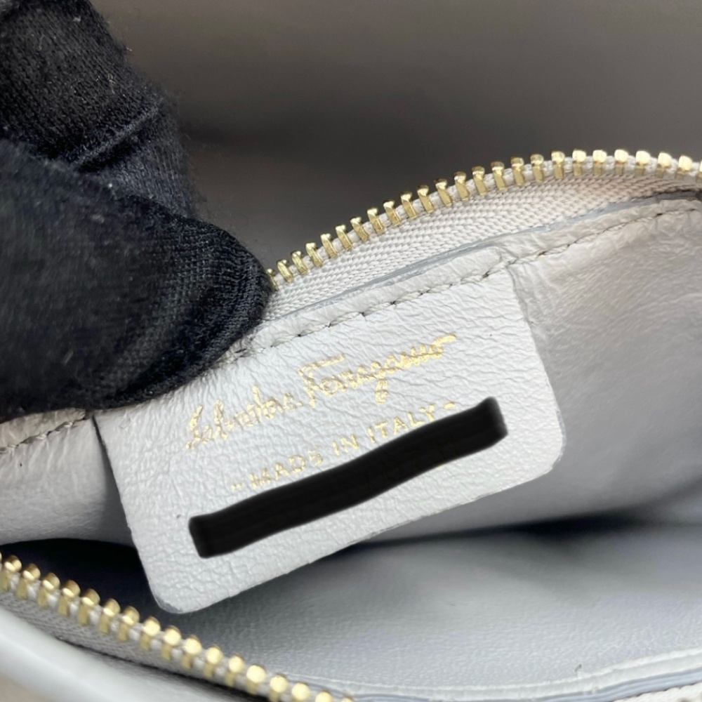 Ferragamo Grey Gancini Crossbody Bag - 10