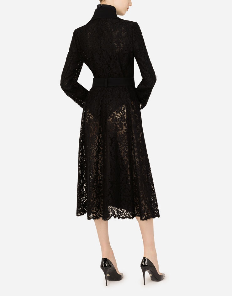 Cordonetto lace and crepe coat with belt - 5