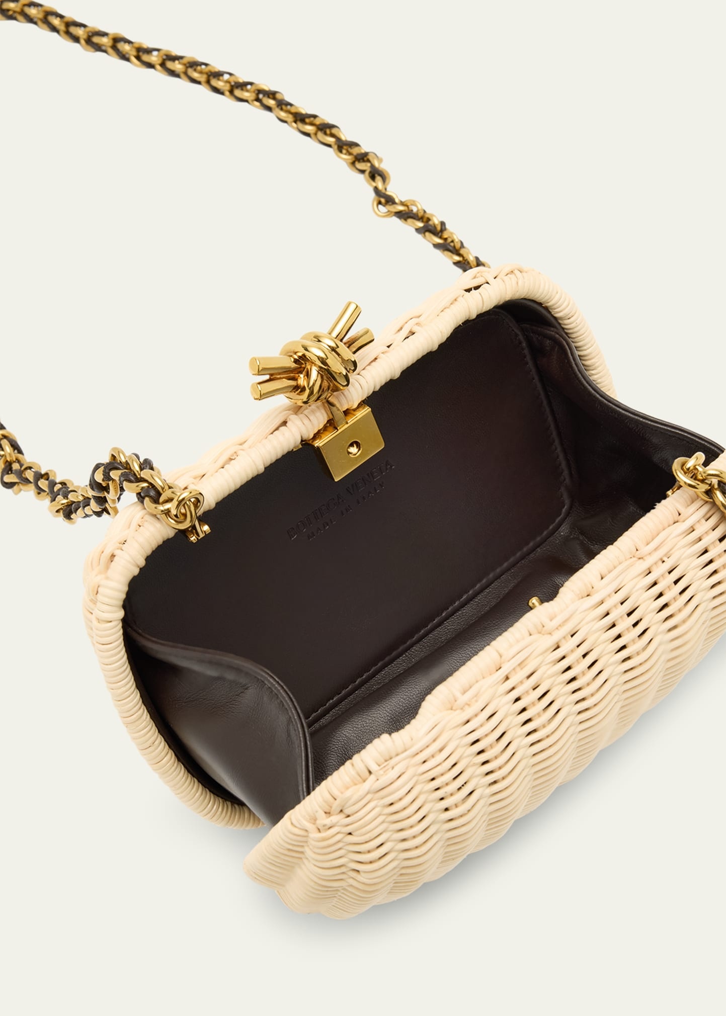Knot Chain Rattan Crossbody Bag - 4
