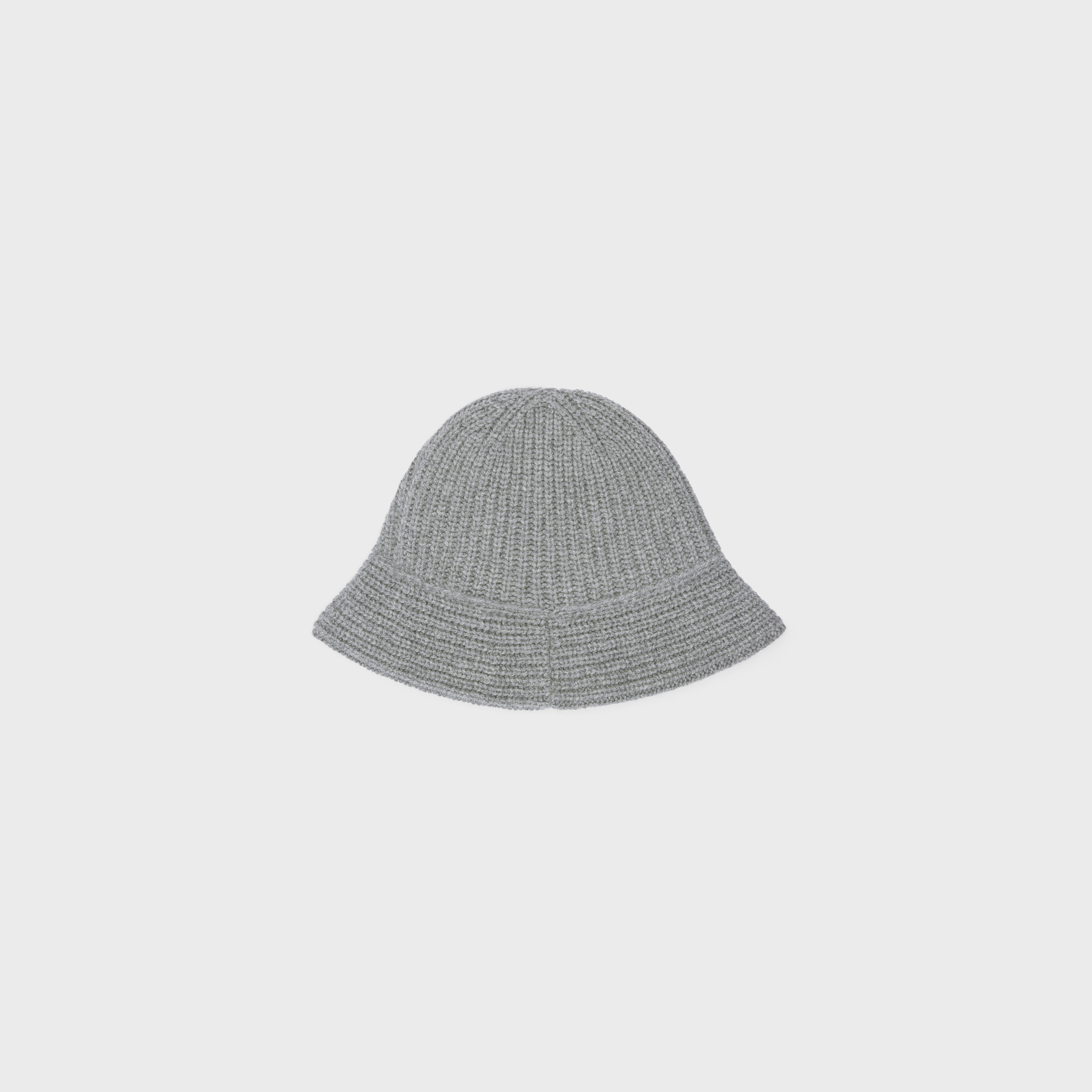 CLOCHE BUCKET HAT IN SEAMLESS CASHMERE - 2