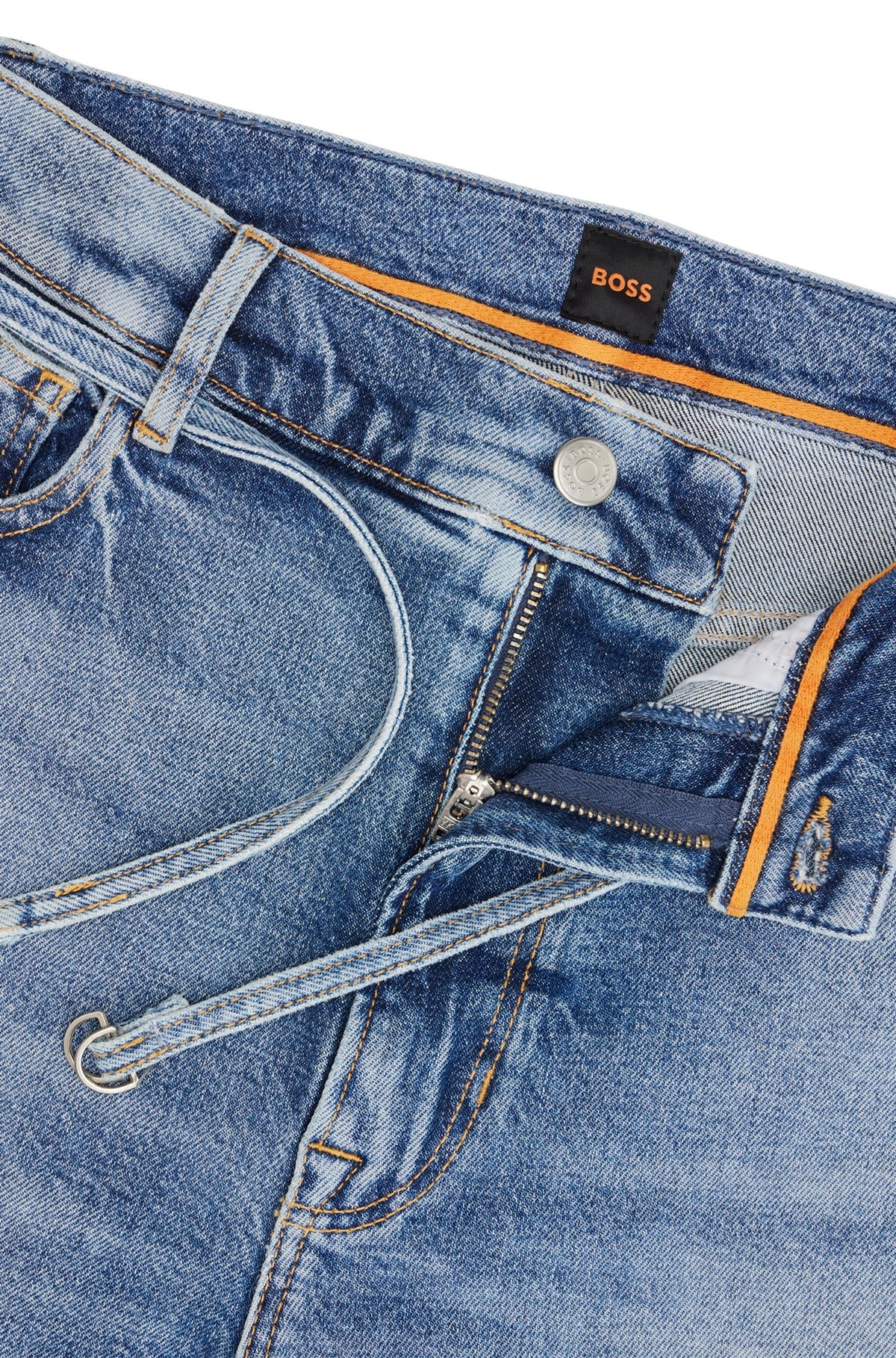 BLUE JEANS WITH BELT DETAIL - 6