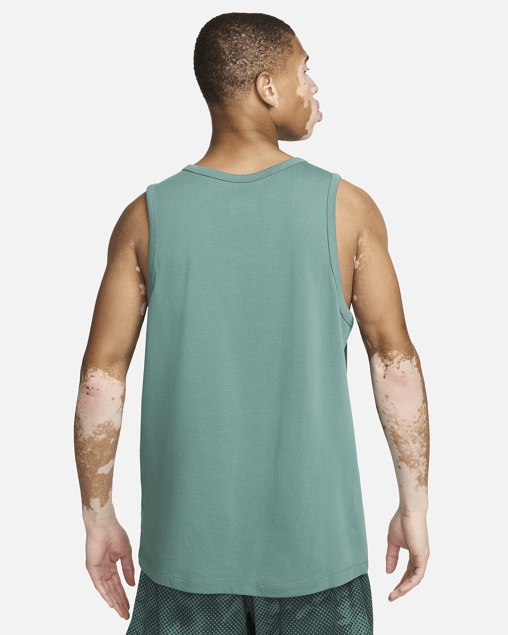 Nike Sportswear Premium Essentials Men's Tank - 2