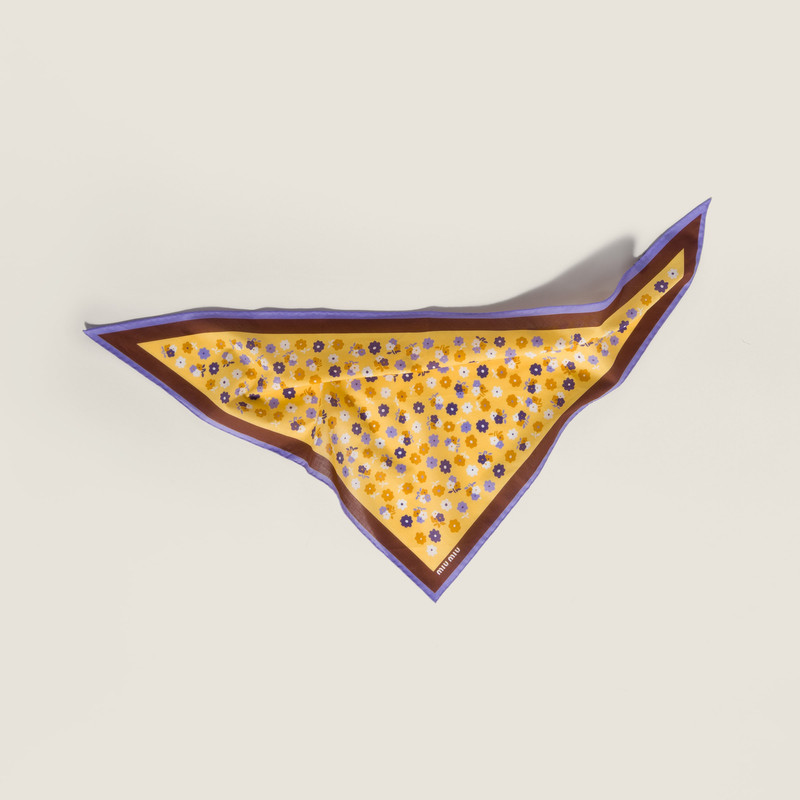 Printed poplin scarf 3