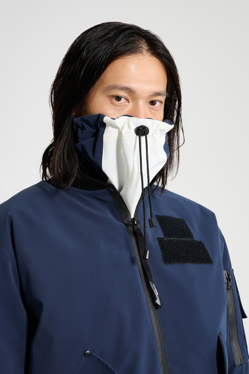 Stutterheim Rain Collar Matte Navy/Green outlook