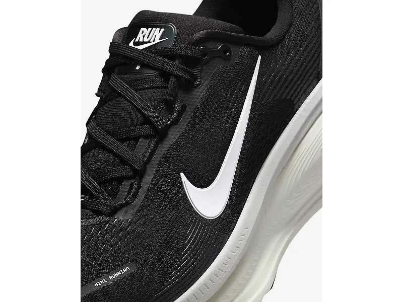 Nike Vomero 18 - 7