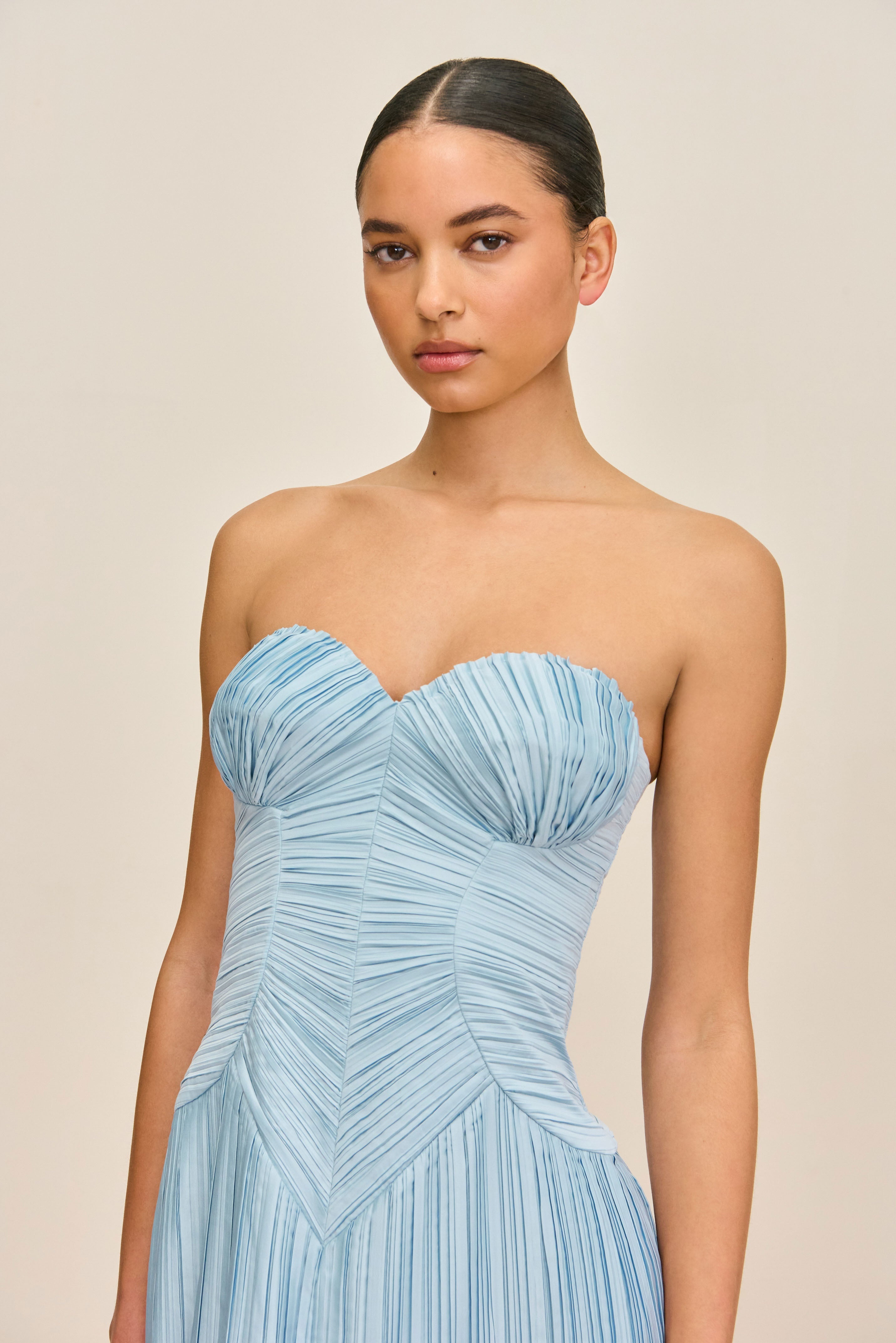 ASHIKA GOWN - 3