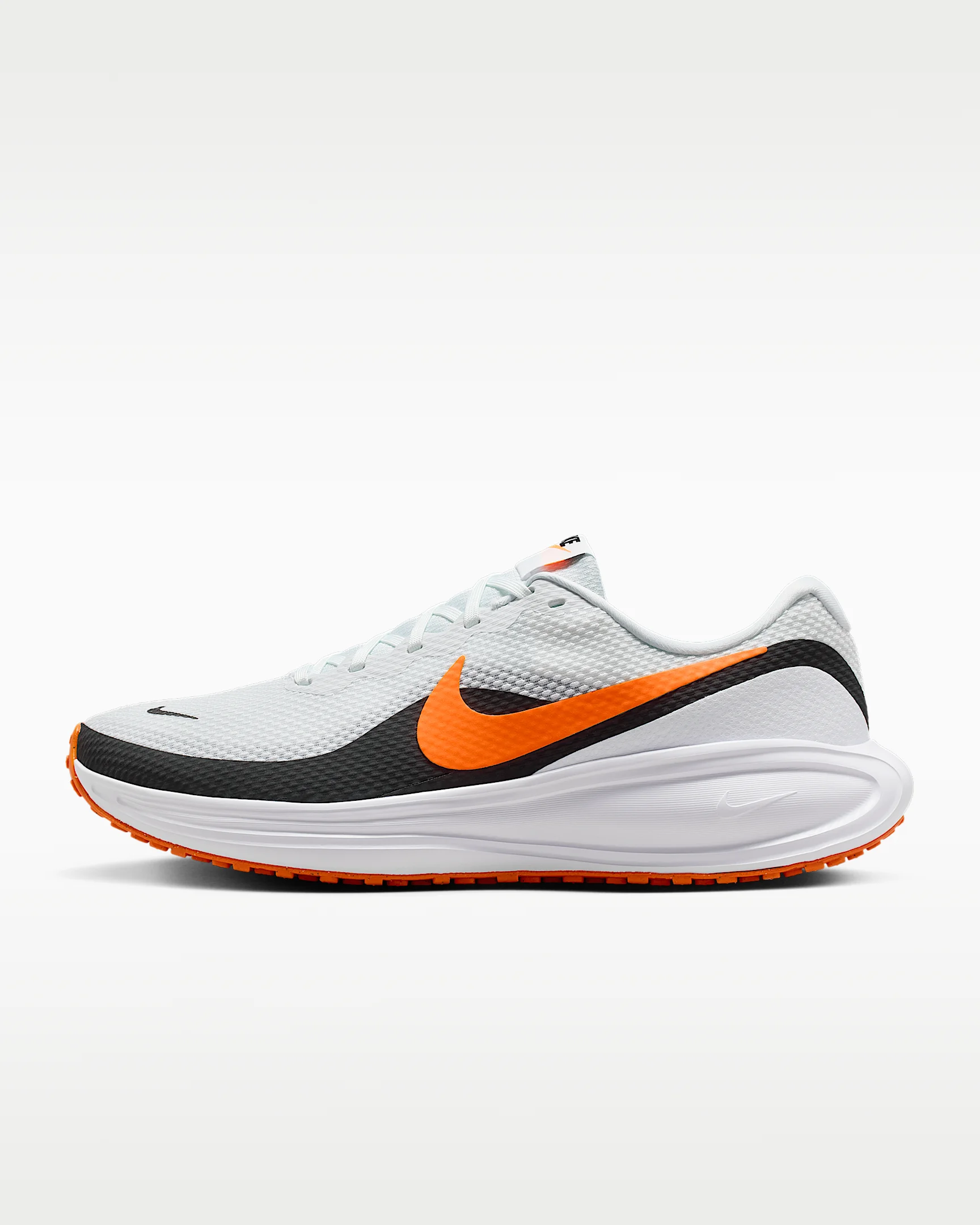 Nike Revolution 8 Men's Road Running Shoes - 1