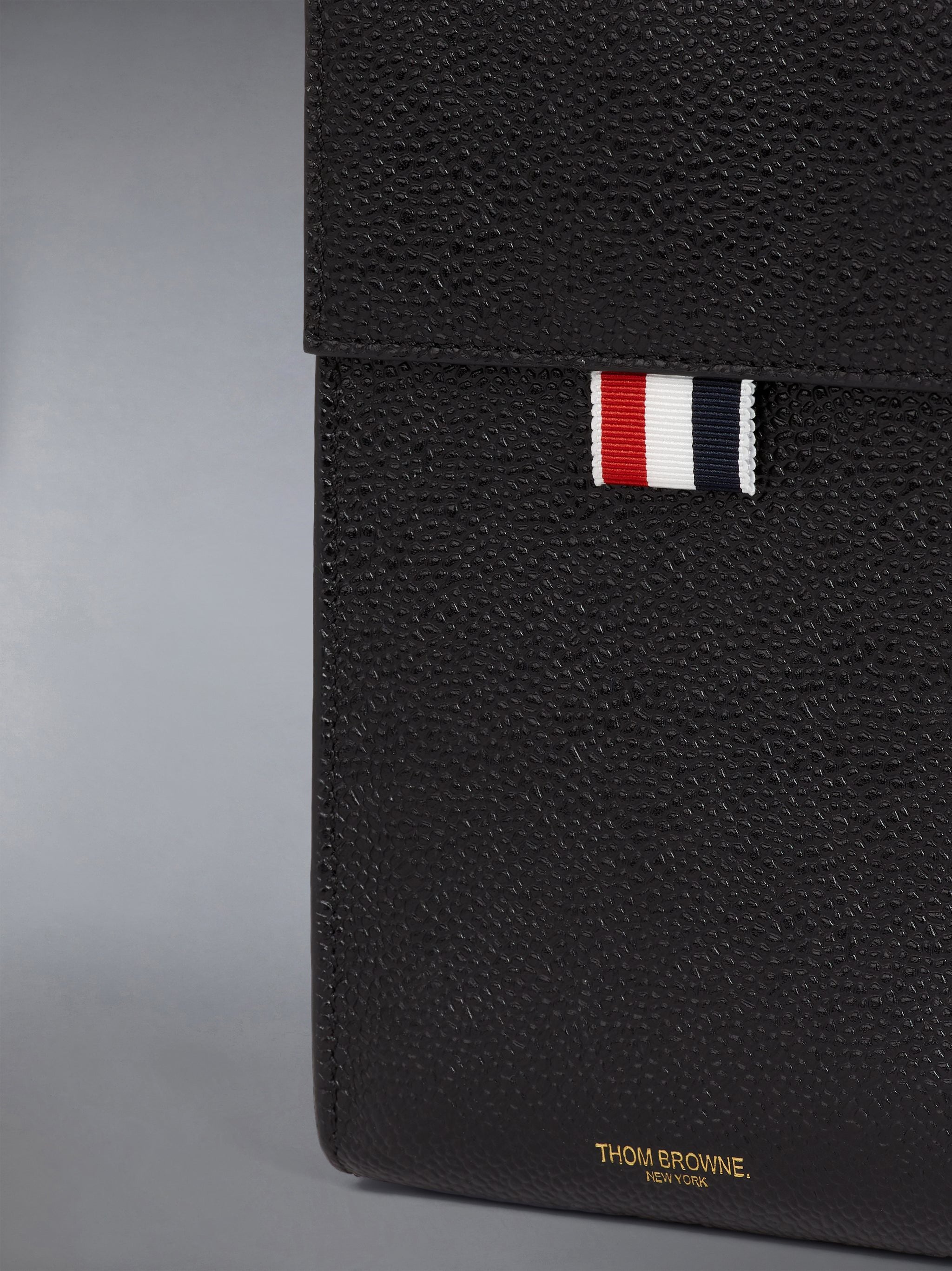 PEBBLE GRAIN FLAP CROSSBODY PHONE HOLDER - 2