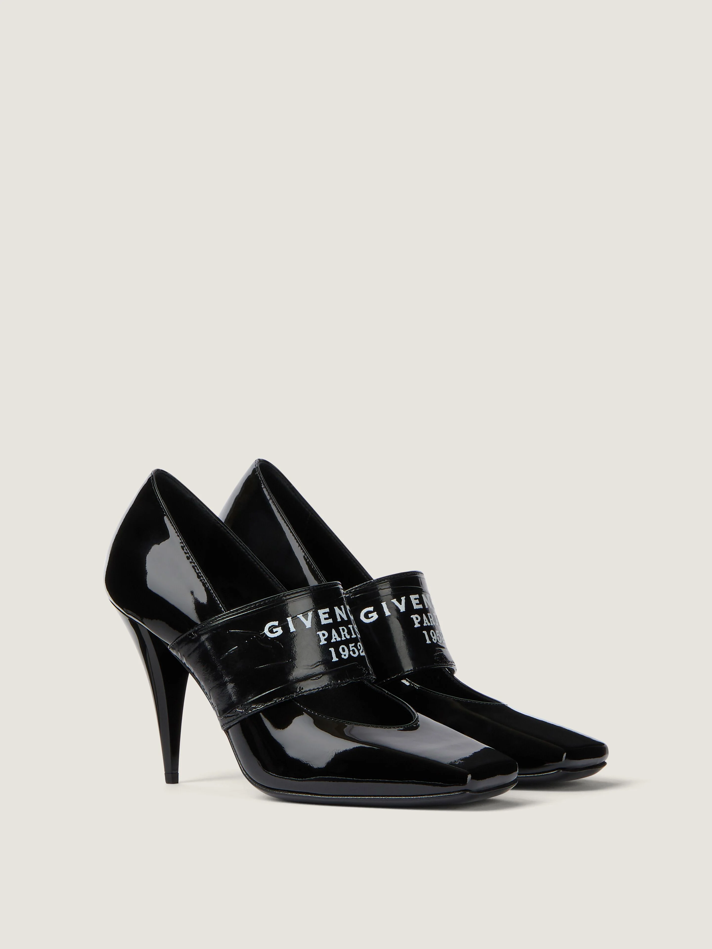 SLICED SQUARE GIVENCHY TAPE PUMPS IN PATENT LEATHER - 1