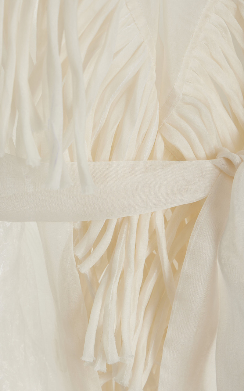 Commission Silk Coat white 5