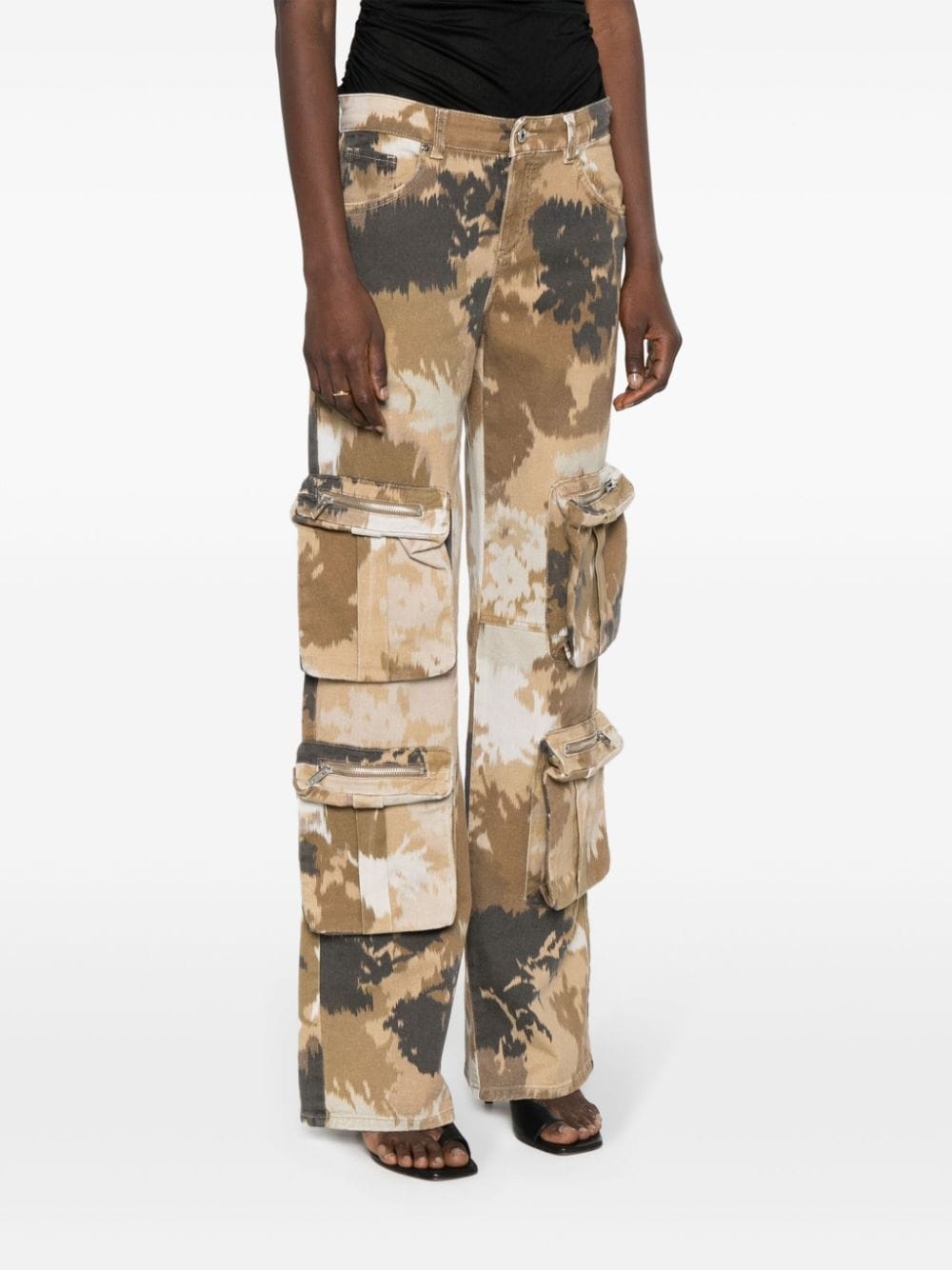 ChinÃ© camouflage-print cargo jeans - 3