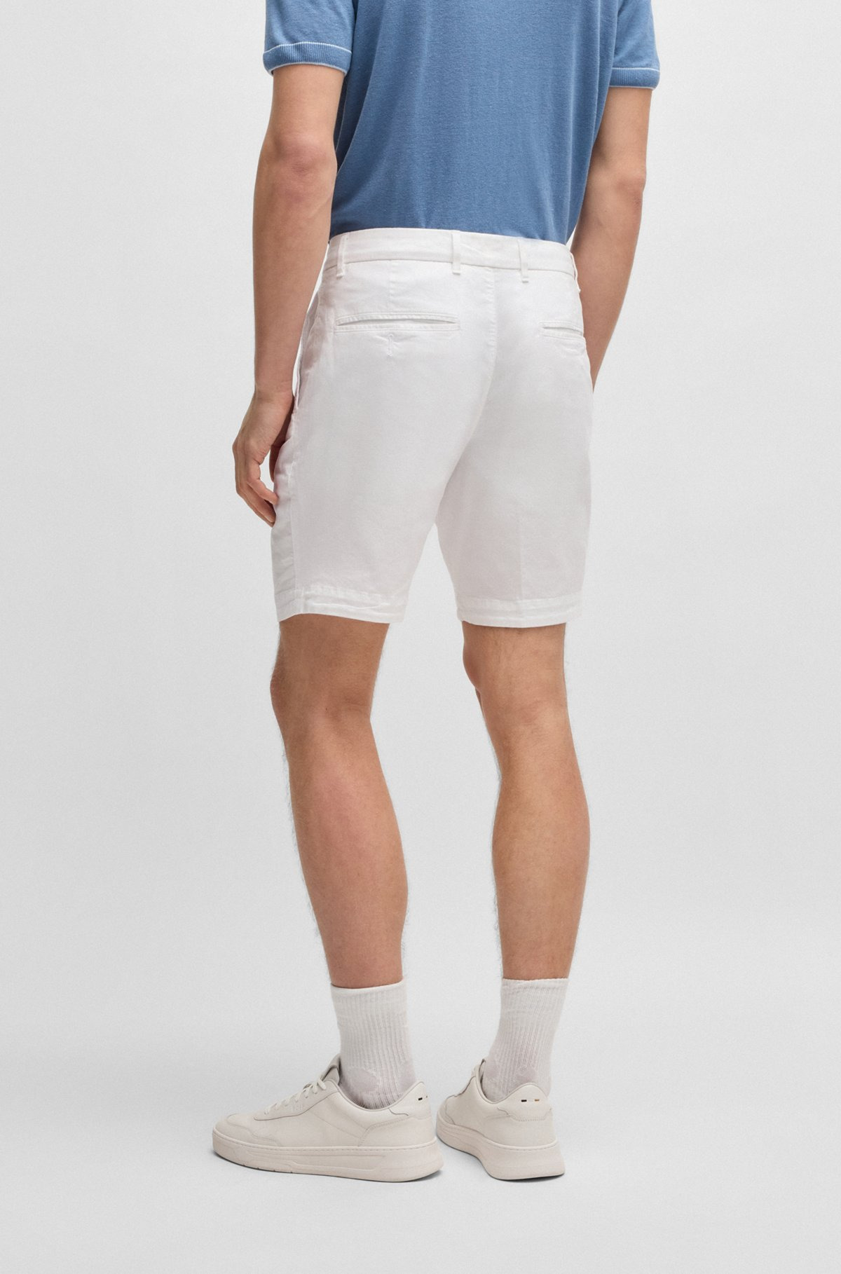 SLIM-FIT SHORTS IN STRETCH-COTTON TWILL - 4