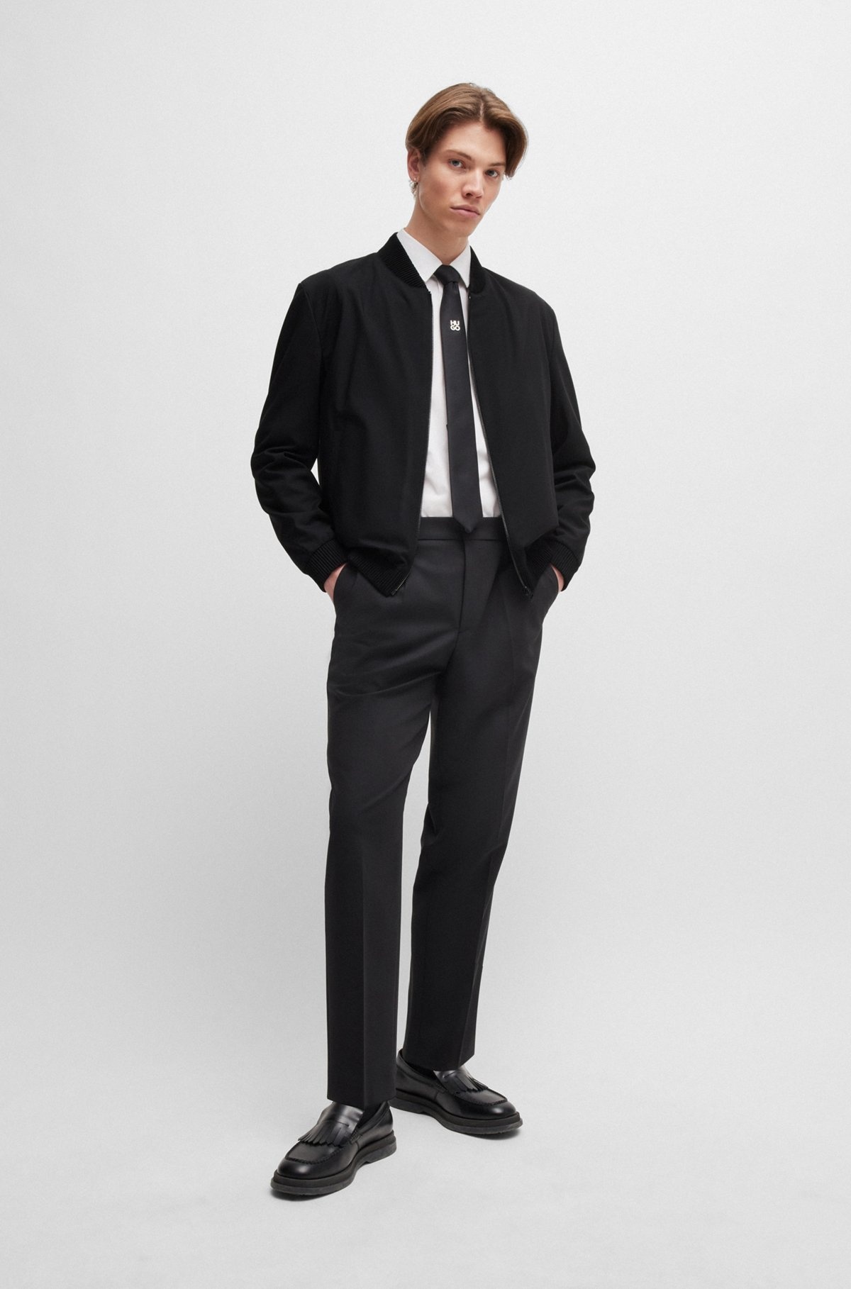 SLIM-FIT JACKET IN PERFORMANCE-STRETCH CLOTH - 3