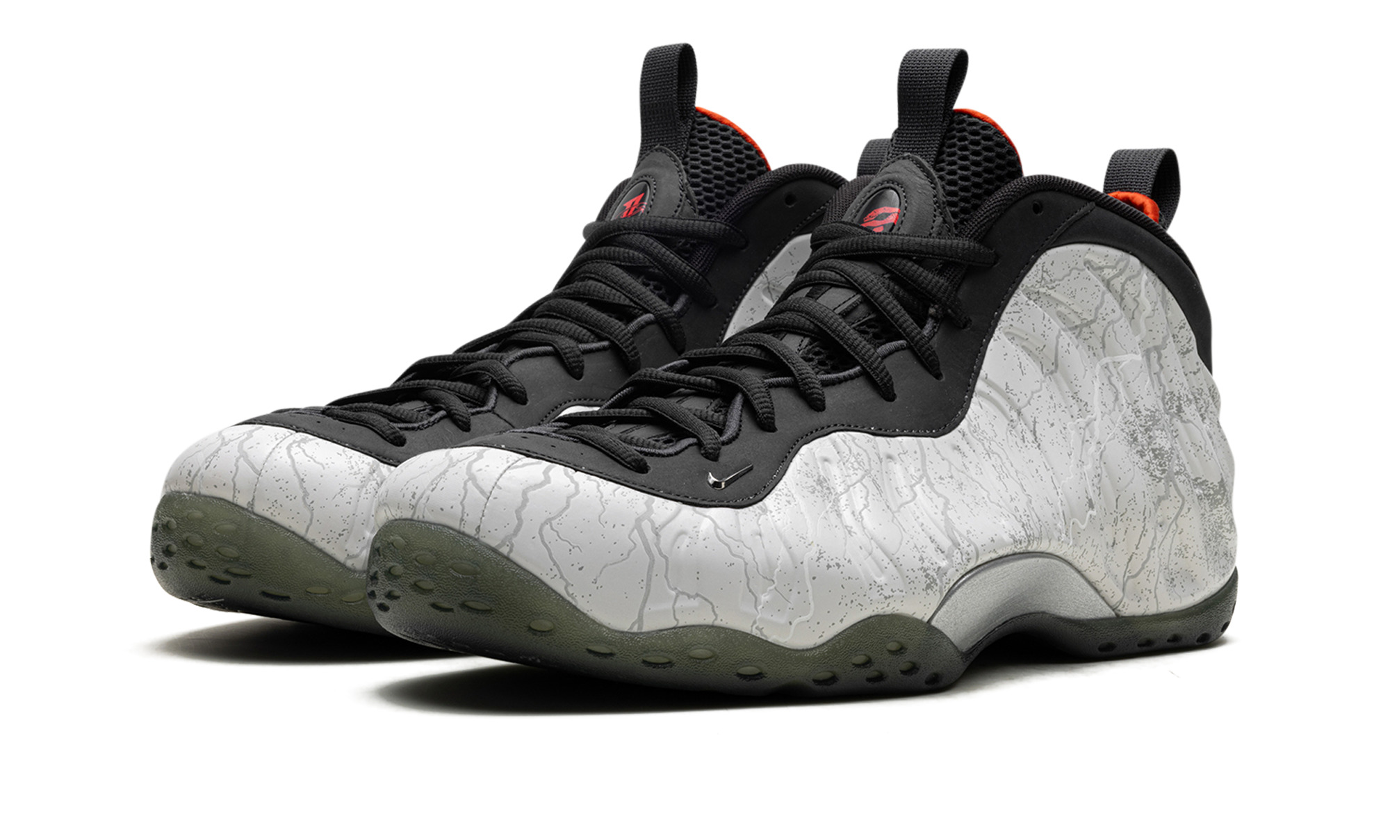 Air Foamposite One Premium "Tekken 8 - Jin Kazama" - 2