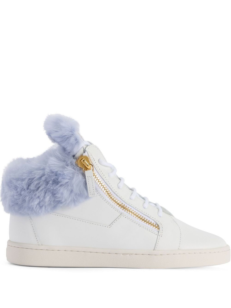 Kriss trainers 1