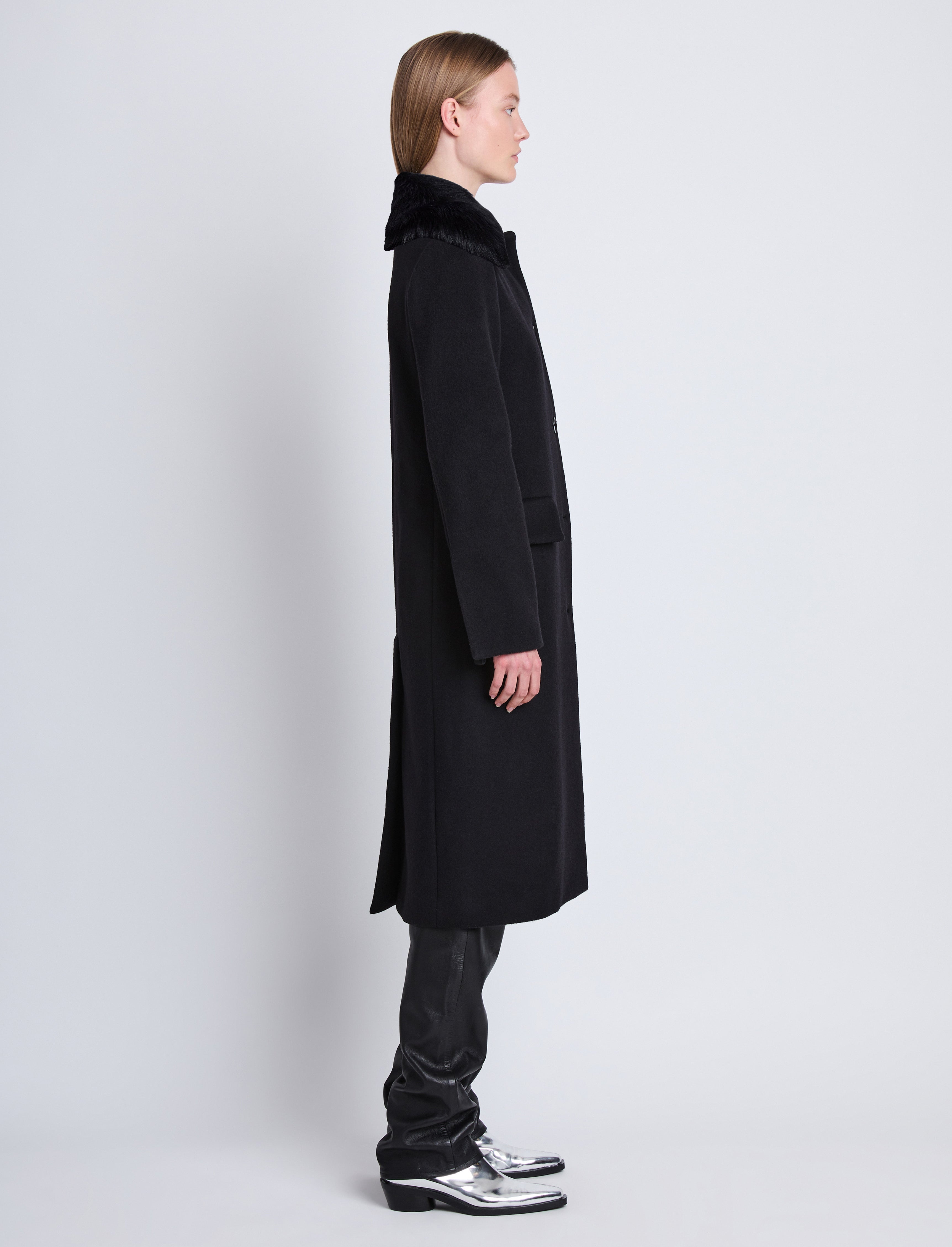 Louise Coat With Shearling Collar in Wool Cashmere - 3