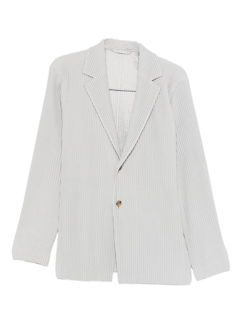 single-button blazer 1