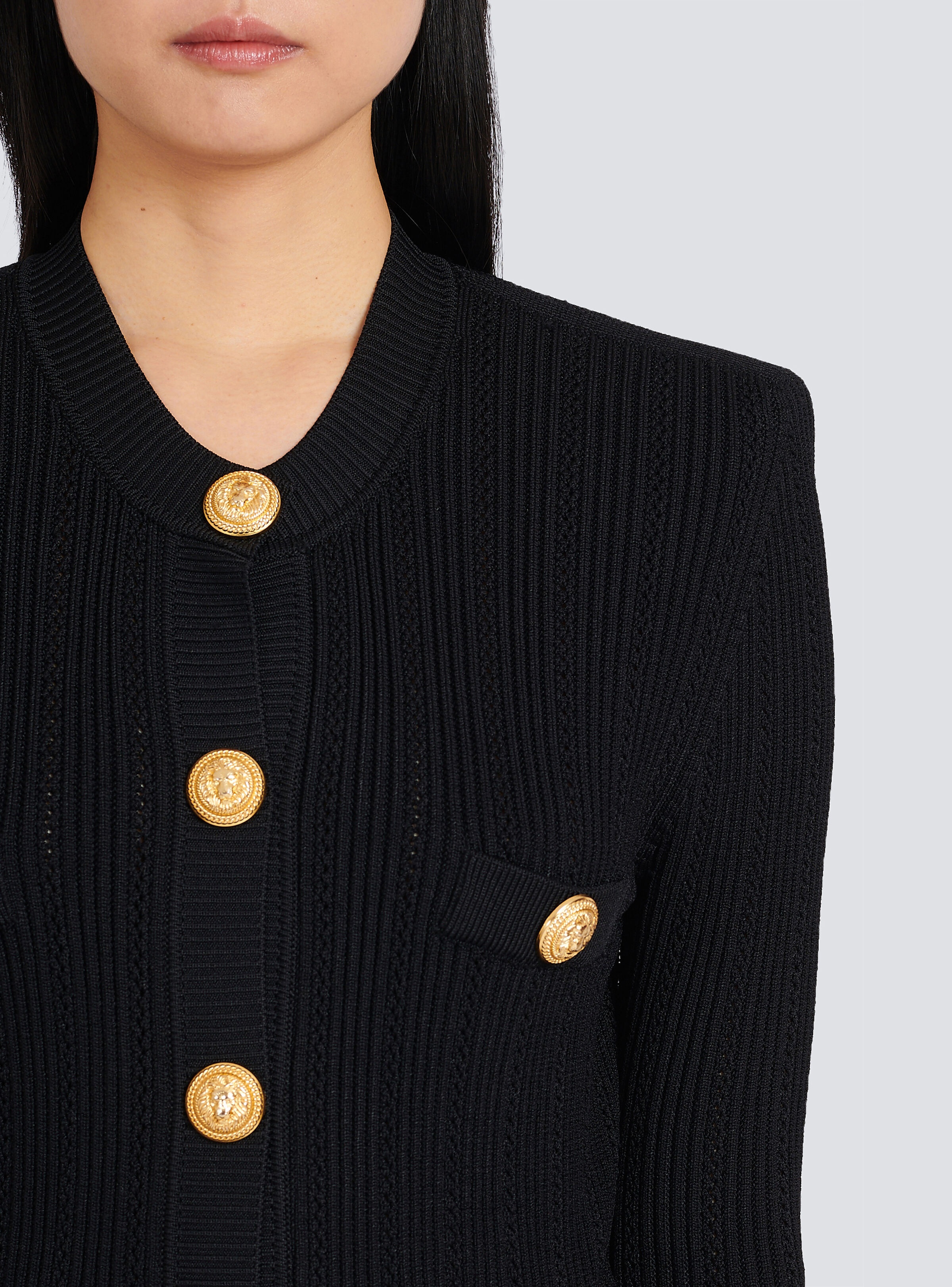 Cropped eco-designed knit cardigan with gold-tone buttons - 2