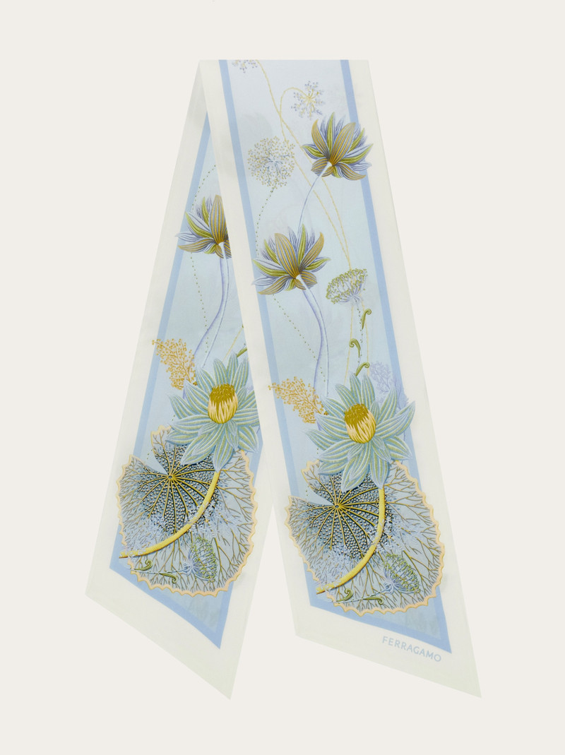 Water lily print silk bandeau 1