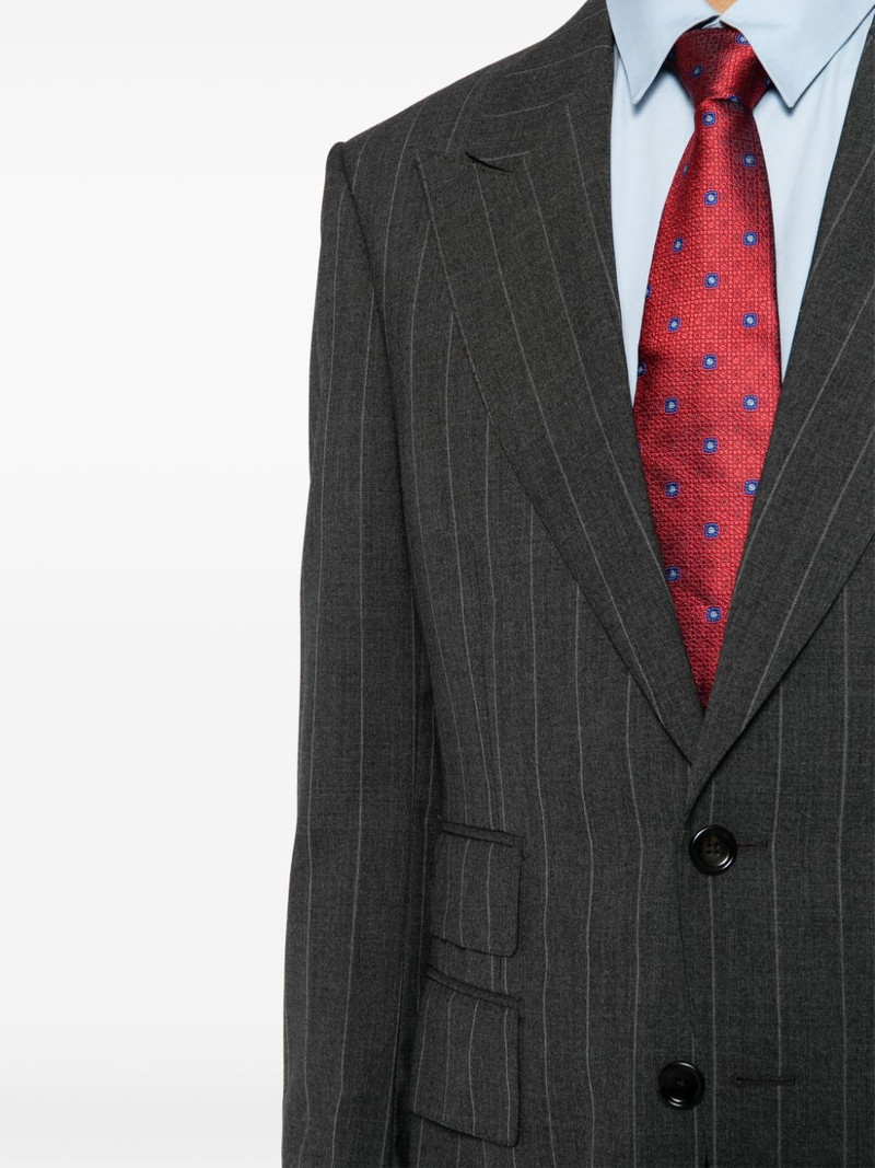 tailored single-breasted wool suit 4