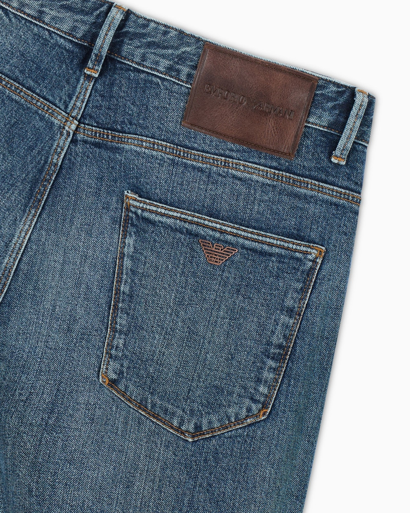 J06 SLIM-FIT, WASHED DENIM JEANS 6