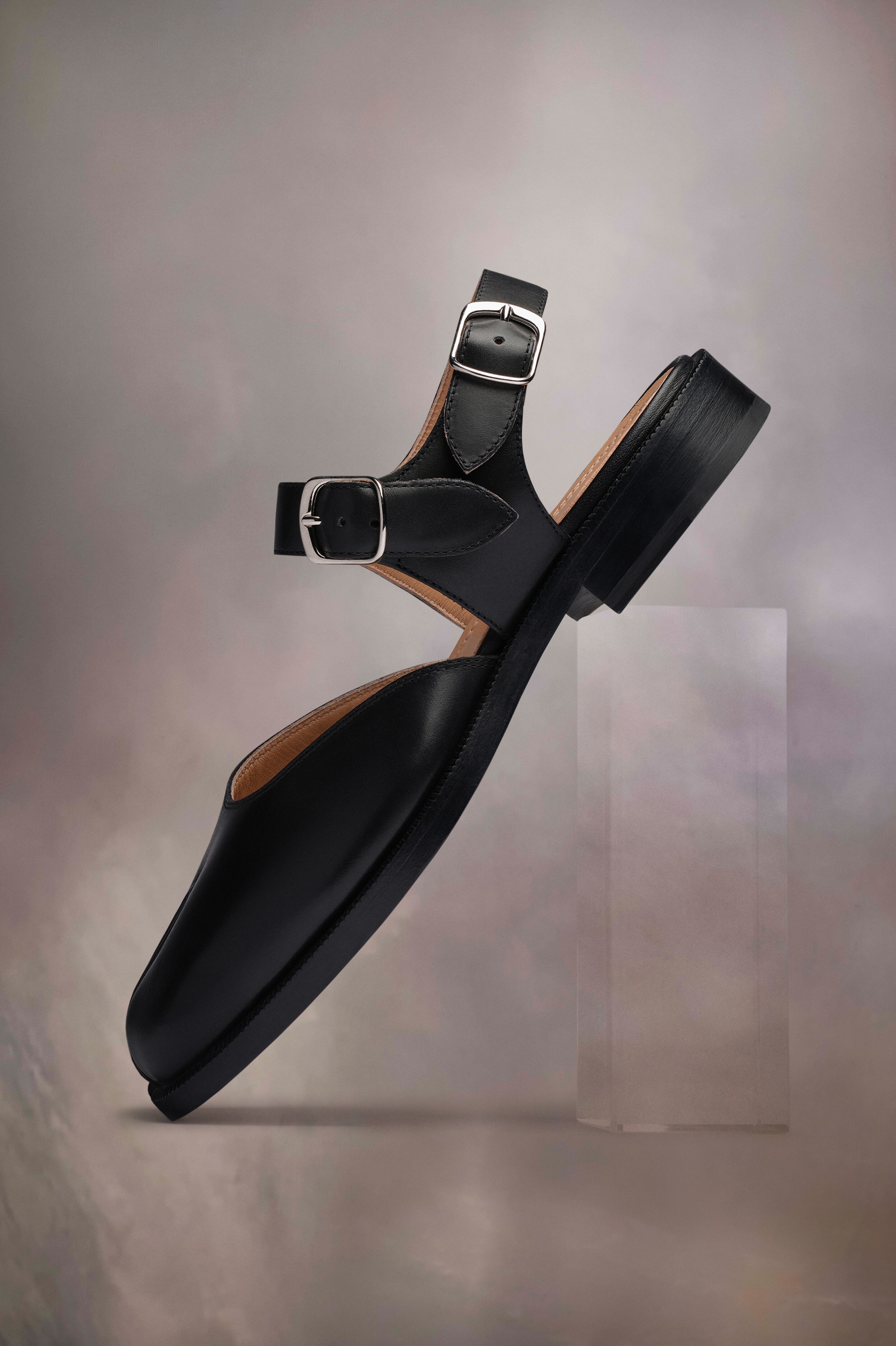 サンダル・ミュール Maison Margiela Margiela Sandals S58WP0249 P3292 T2154 Free Buy Maison Margiela Wmns Tabi Buckled Sandal 'Black