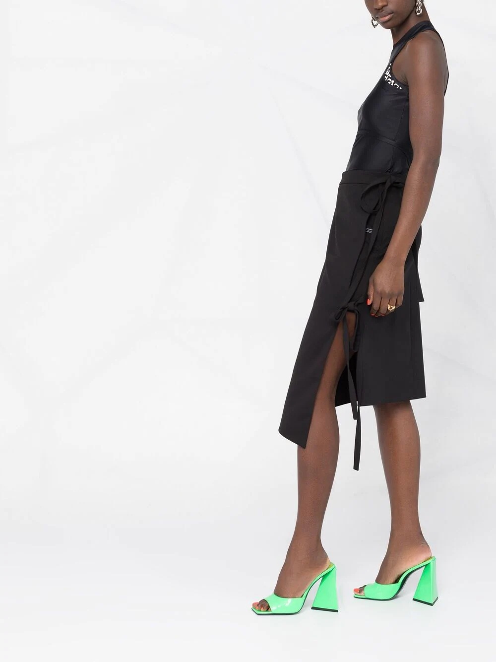 tie-fastening asymmetric skirt - 6