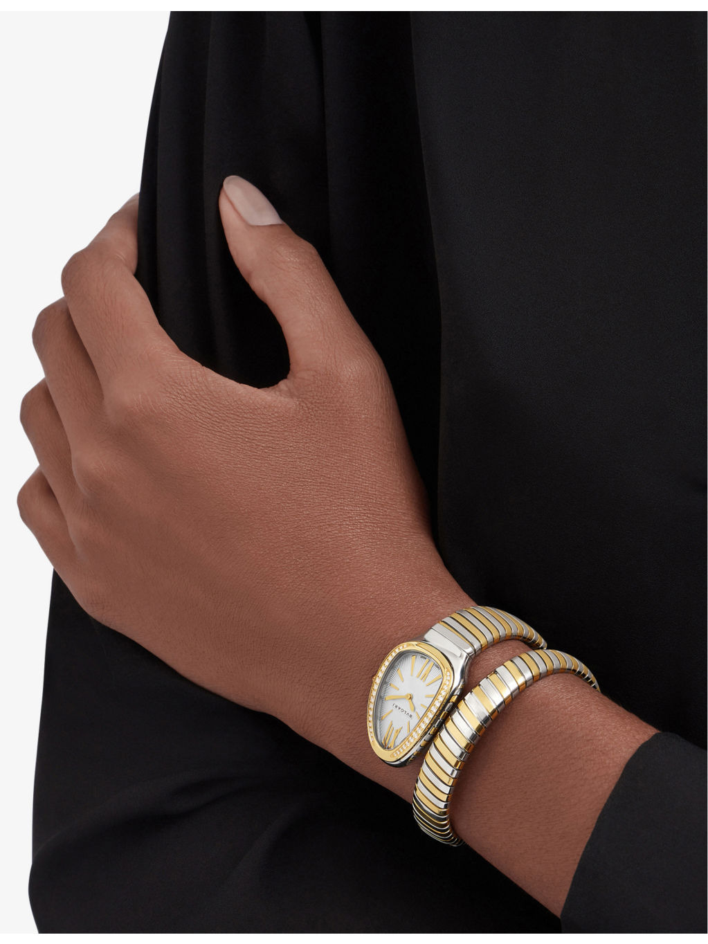 BR858992 Serpenti Tubogas 18ct yellow-gold, stainless steel and brilliant-cut diamond quartz watch - 4