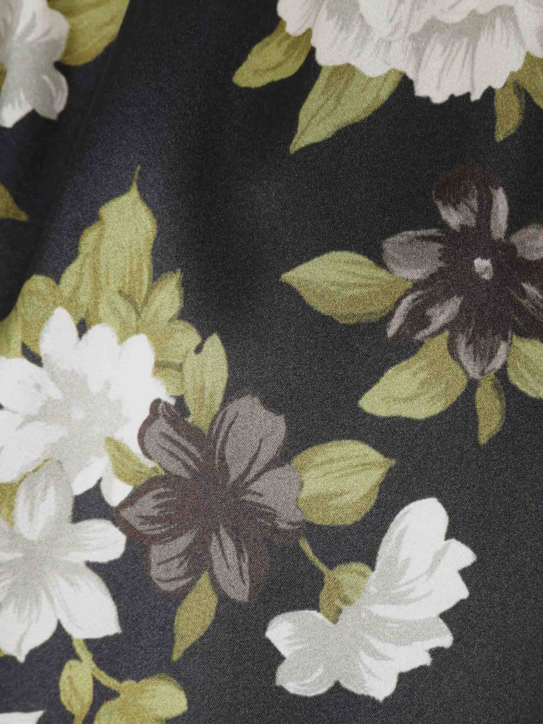 FLORAL PATTERN BERMUDA SHORTS - 4