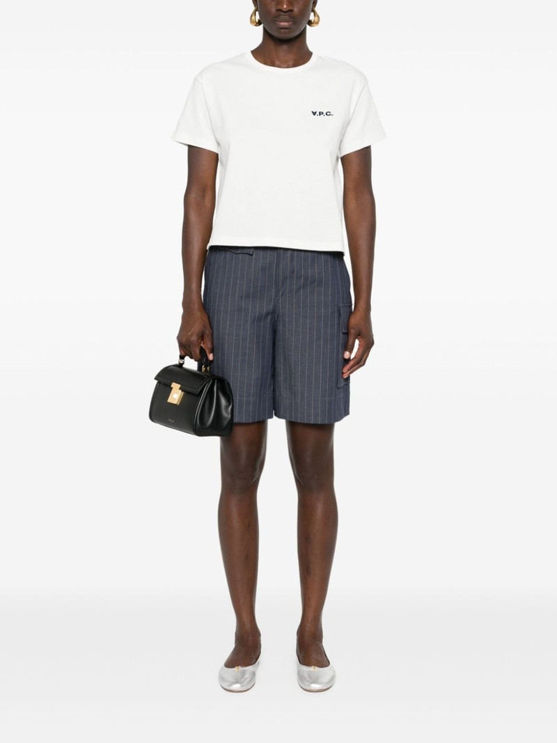 A.P.C. logo-appliquÃ© cropped T-shirt outlook
