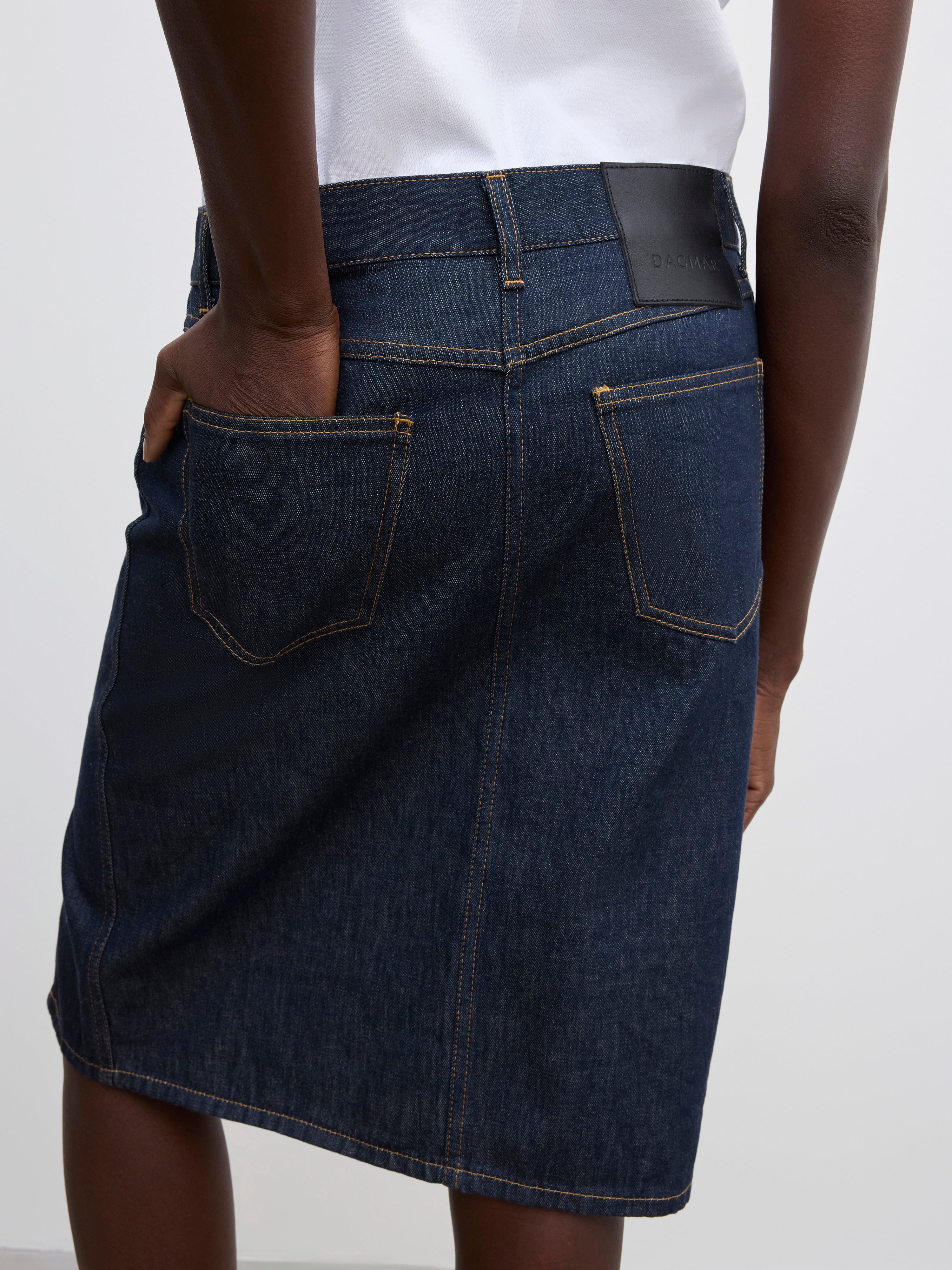 Pencil denim skirt - 3