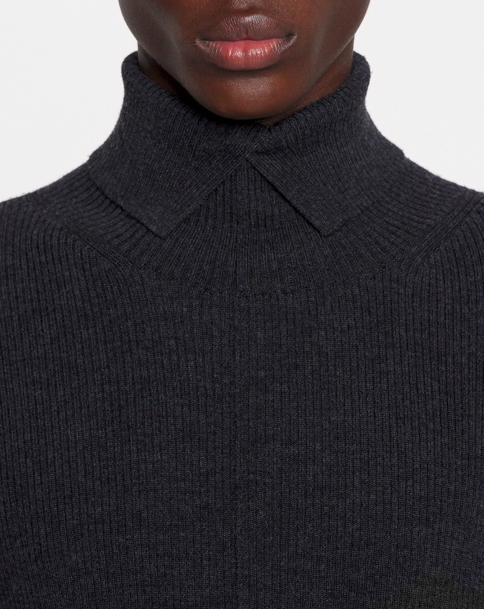 MERINO WOOL TURTLENECK SWEATER - 5