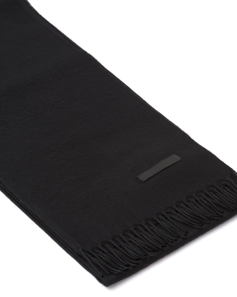 Tuxedo velour scarf 4