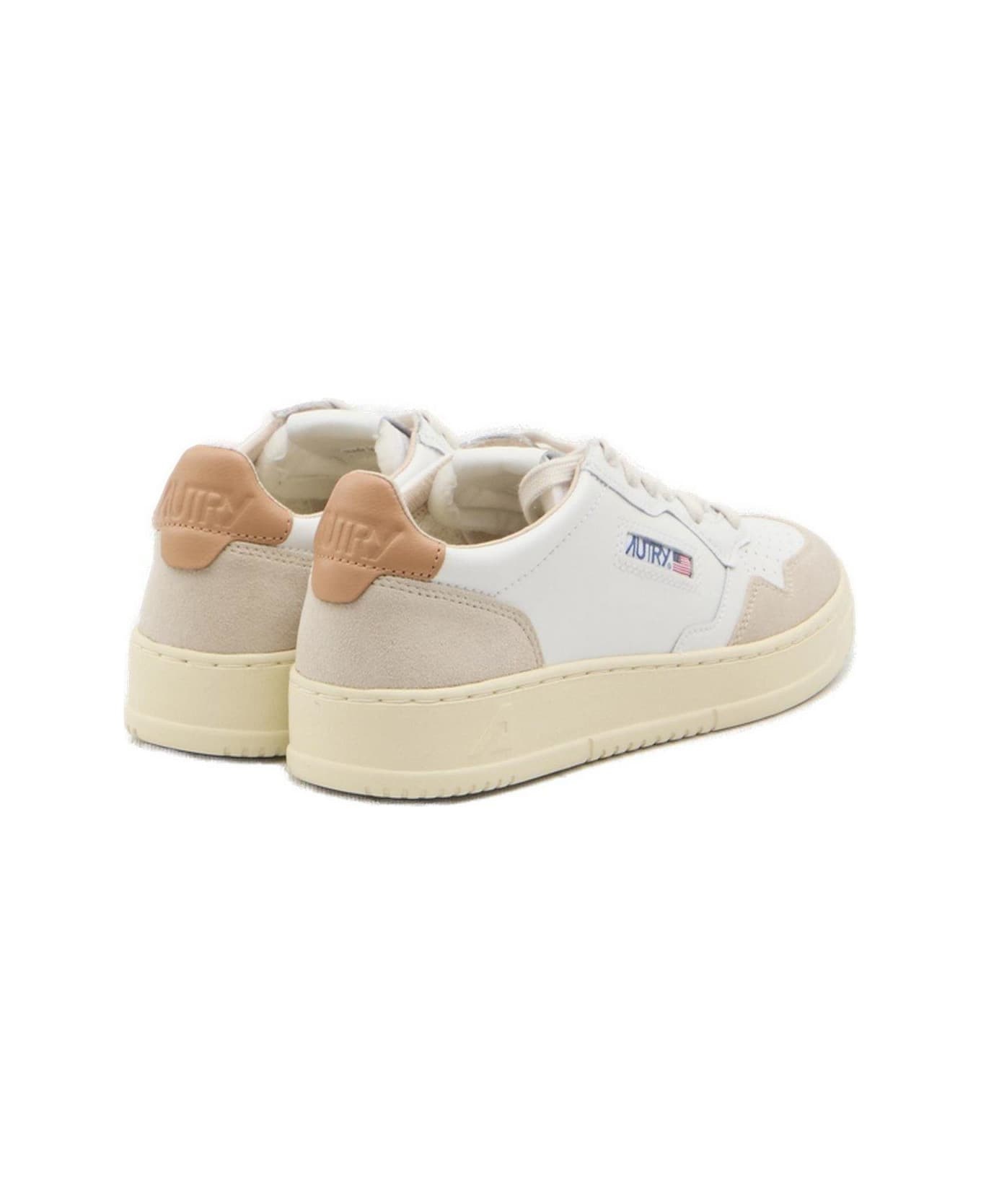 Medalist Low-top Sneakers - 2