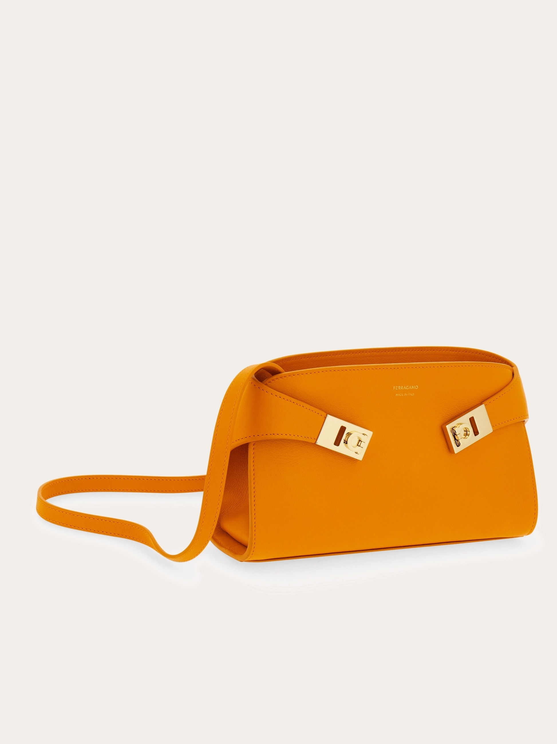 Hug mini crossbody bag - 6