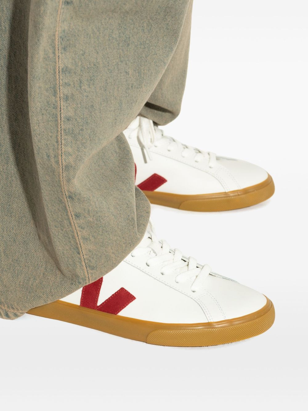 leather V-logo sneakers - 5