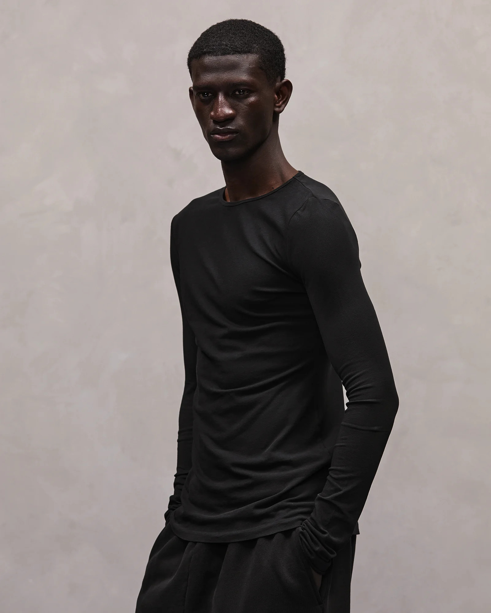 SHEER LONG SLEEVE BLACK - 2