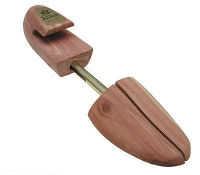 Alden Cedar Wood Shoe Tree - 1