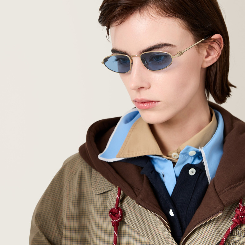 Miu Miu Logo sunglasses 6
