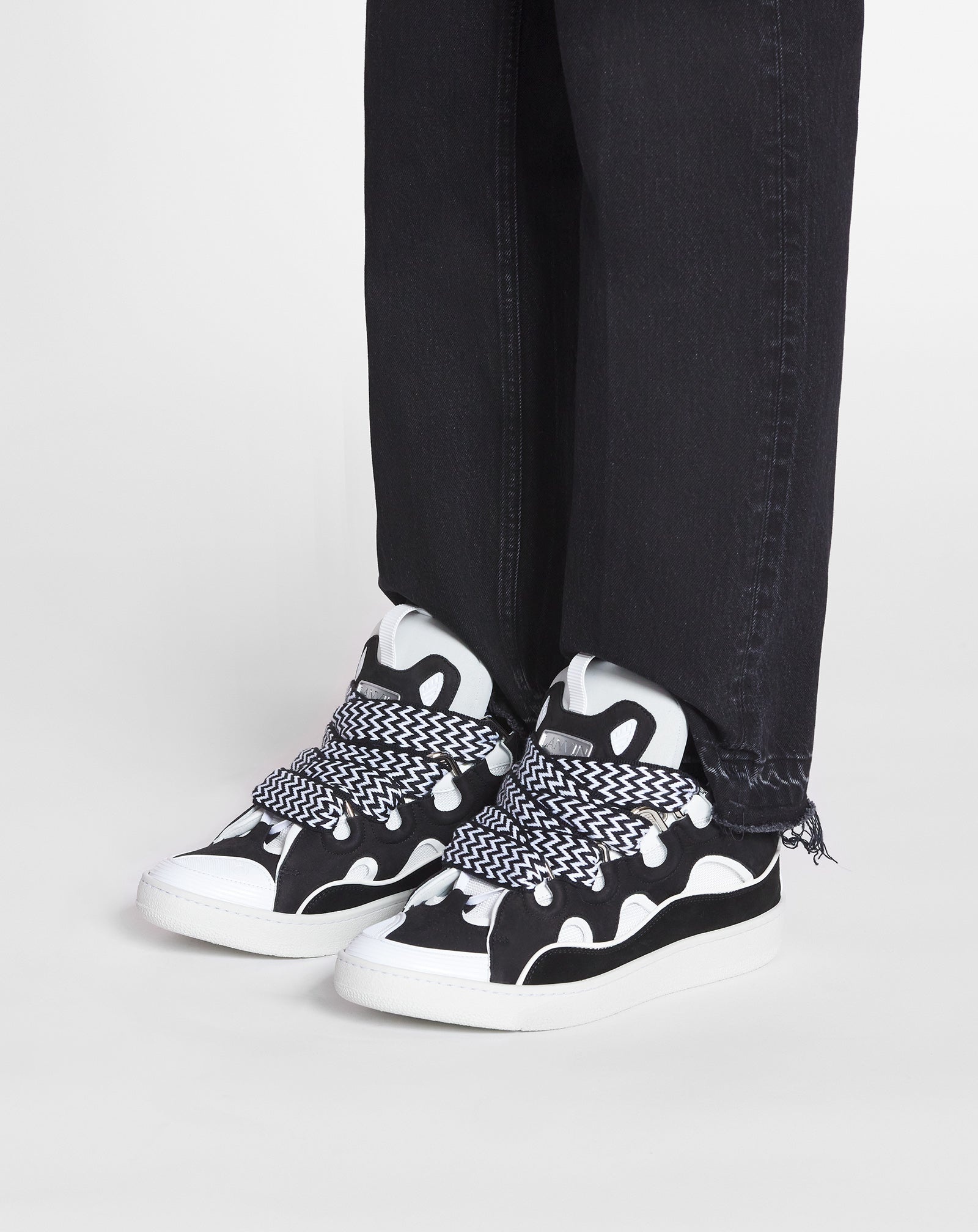 LEATHER CURB SNEAKERS - 6