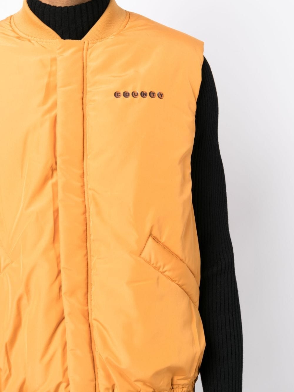 County Sugar logo-print padded gilet - 5