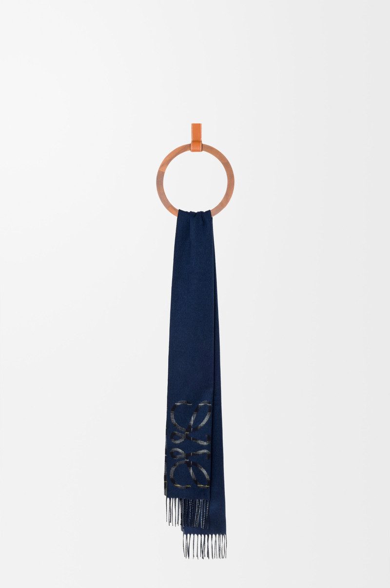 Anagram scarf in silk and cashmere 4